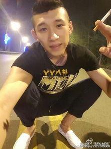 网红天佑的学历